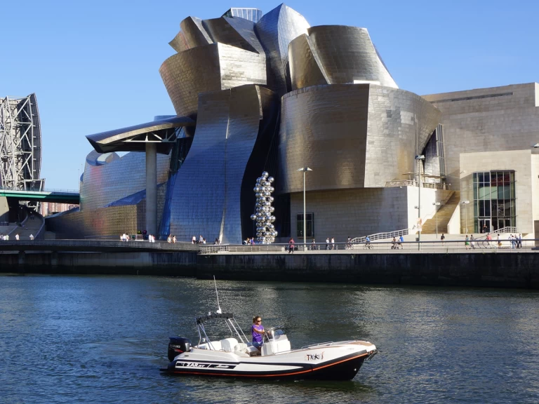 Zar 57 Well Deck mieten Port de Pollença