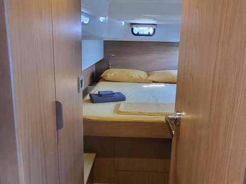 Boot mieten Procida günstig Bali Catsmart