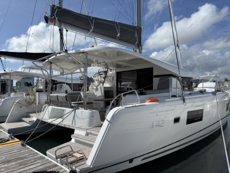 Katamaran mieten in Playa Sardinera - Lagoon Lagoon 42