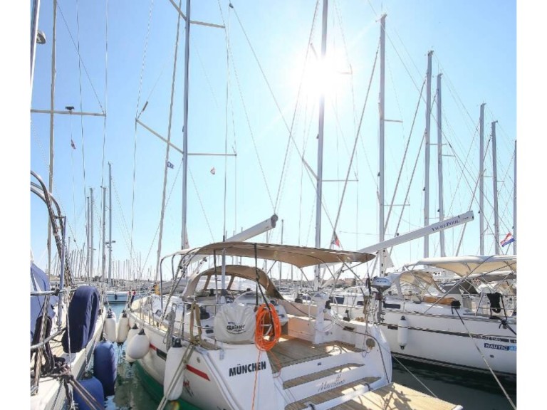 Segelboot mit oder ohne Skipper Bavaria mieten in Castellammare di Stabia