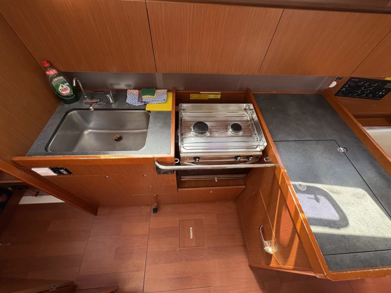 Vermietung Segelboot Bénéteau mit Führerschein