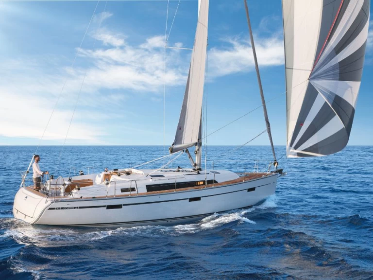 YachtCharter in Álimos - Bavaria Cruiser 41 auf SamBoat