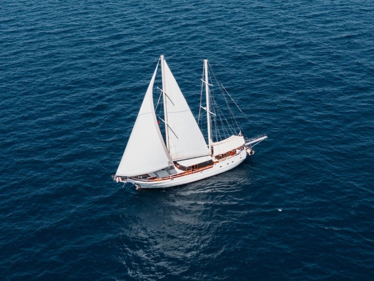 Vermietung Segelboot Custom Made mit Führerschein