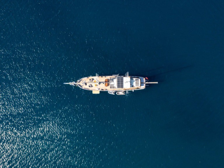 Vermietung Segelboot Custom Made mit Führerschein