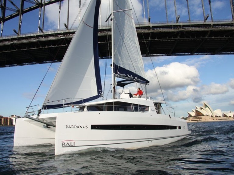 Ein Bali Catamarans Bali 4.3 mieten in Ajaccio