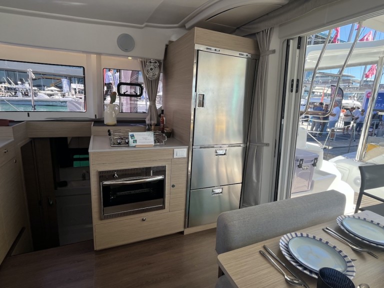 Ein Lagoon Lagoon 38 mieten in Lefkáda