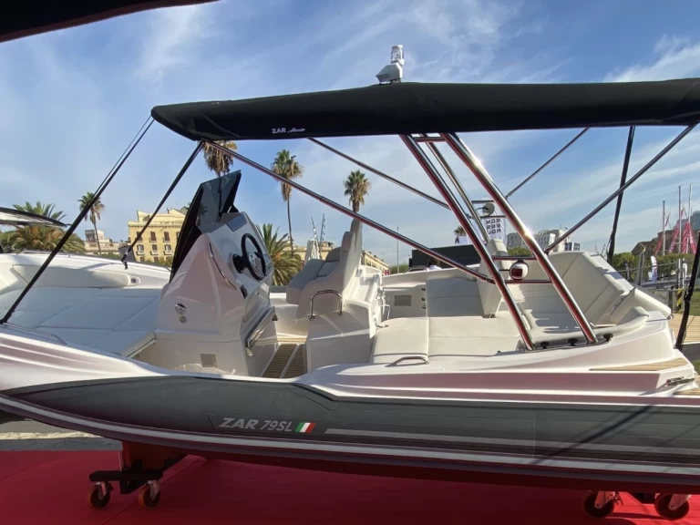 Schlauchboot mit oder ohne Skipper Zar mieten in Port de Pollença