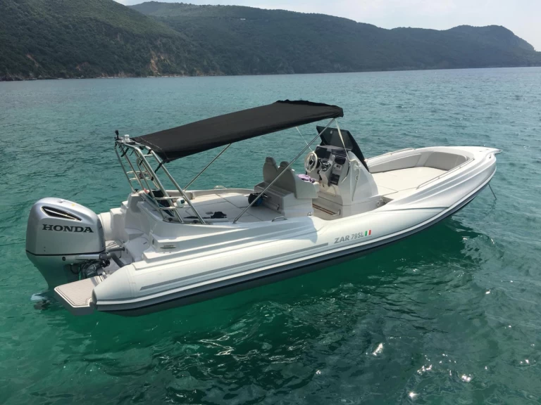 YachtCharter in Port de Pollença - Zar 79SL auf SamBoat