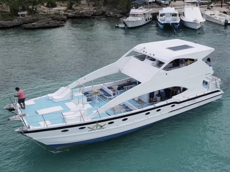 Vermietung Katamaran Custom Made mit Führerschein