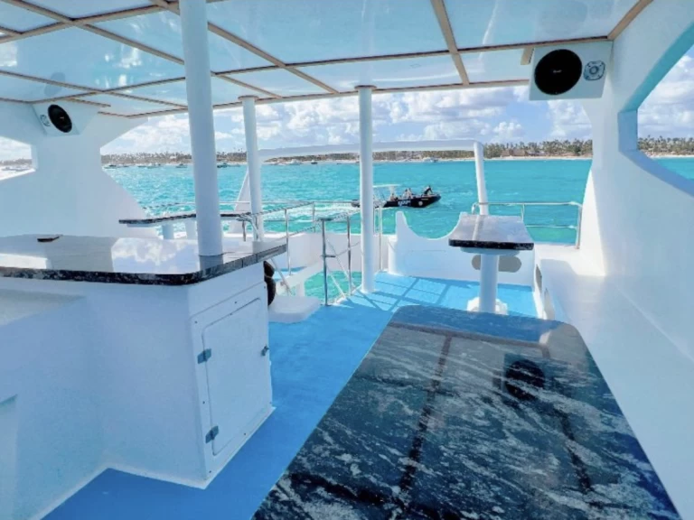 Custom Made 60 mieten La Romana