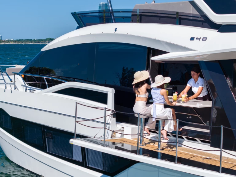 Bootsverleih Galeon Galeon 640 Fly Miami Samboat