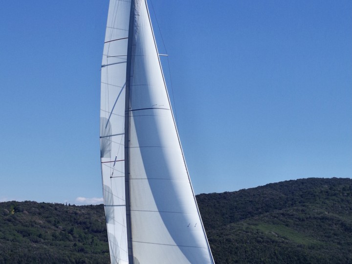 Ein Bénéteau Oceanis 45 mieten in Cannigione di Arzachena