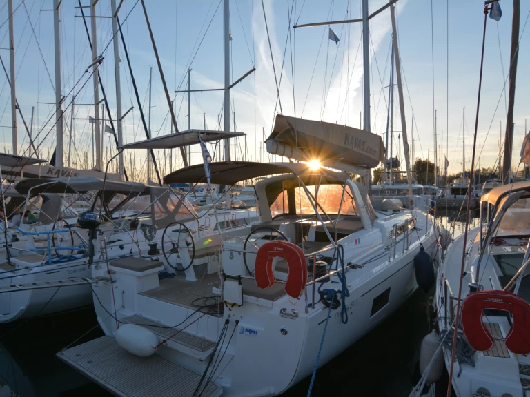 YachtCharter in Lefkáda - Bénéteau Oceanis 51.1 auf SamBoat