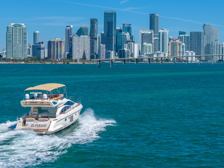 YachtCharter in Miami Beach - Azimut Azimut 53 Fly auf SamBoat