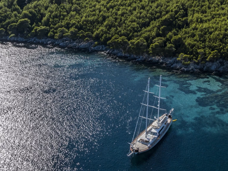 Ein  Luxury Sailing Yacht mieten in Split