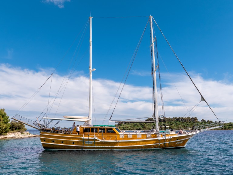 Segelboot mieten in Split zum besten Preis
