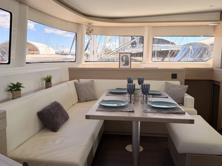 Vermietung Katamaran Lagoon mit Führerschein