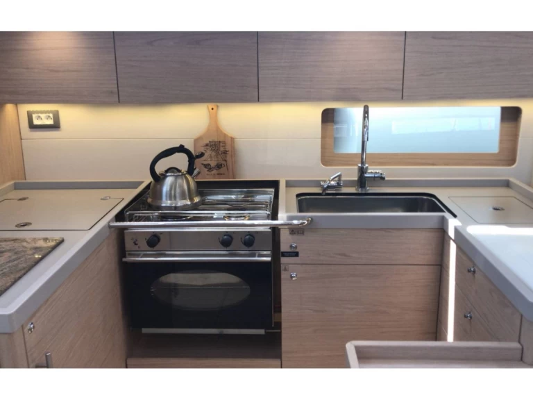 Bénéteau Oceanis 51.1 mieten Lefkáda