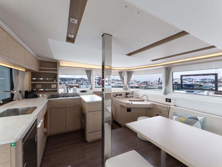 YachtCharter in Split - Lagoon Lagoon 46 auf SamBoat