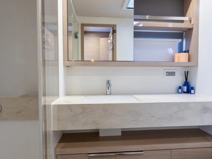 Ein Lagoon Lagoon 55 (2026) mieten in Split