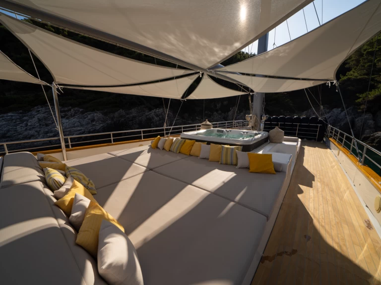 YachtCharter in Split -  Luxury Sailing Yacht Dalmatino auf SamBoat