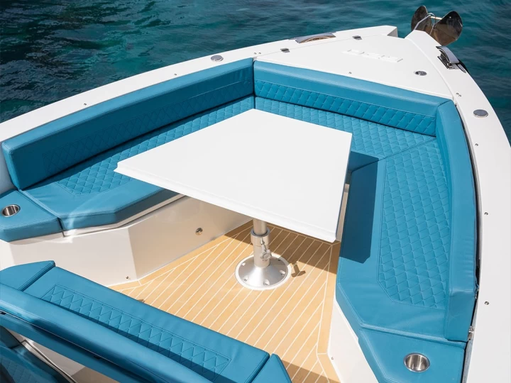 Motorboot mieten in Porto Badino zum besten Preis