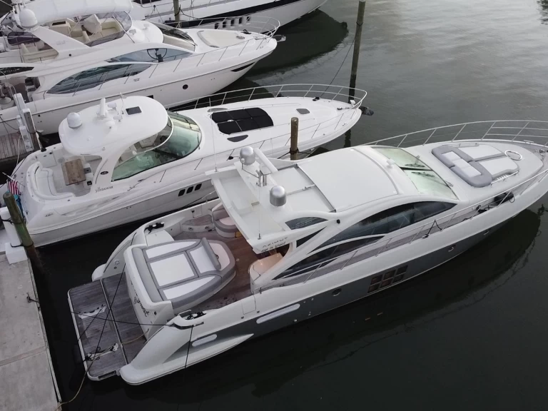 Yacht mieten in Miami zum besten Preis