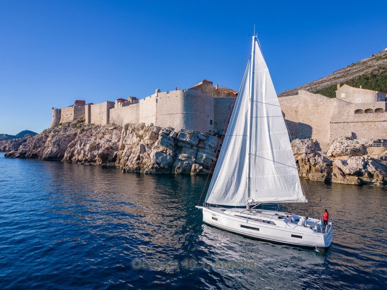 Segelboot mit oder ohne Skipper Bénéteau mieten in Komolac