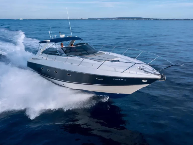 Ein Sunseeker Camargue 50 mieten in Ibiza Town