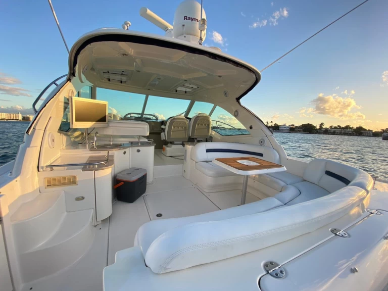 Boot mieten Miami Beach günstig Sea Ray 480 Sundancer