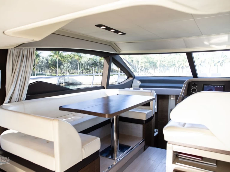 Azimut Azimut 55 mieten Miami Beach