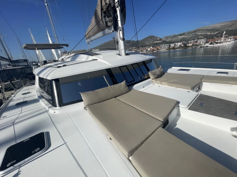 Katamaran mit oder ohne Skipper Fountaine Pajot mieten in Lefkáda