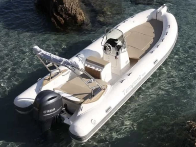 YachtCharter in Les Issambres - Capelli Tempest 650 auf SamBoat