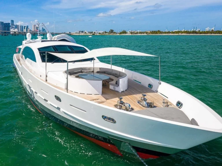 YachtCharter in Miami Beach - Tecnomar 120 auf SamBoat