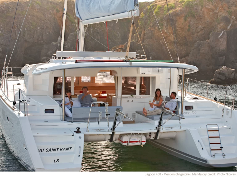 Lagoon Lagoon 450 mieten Grand Cayman