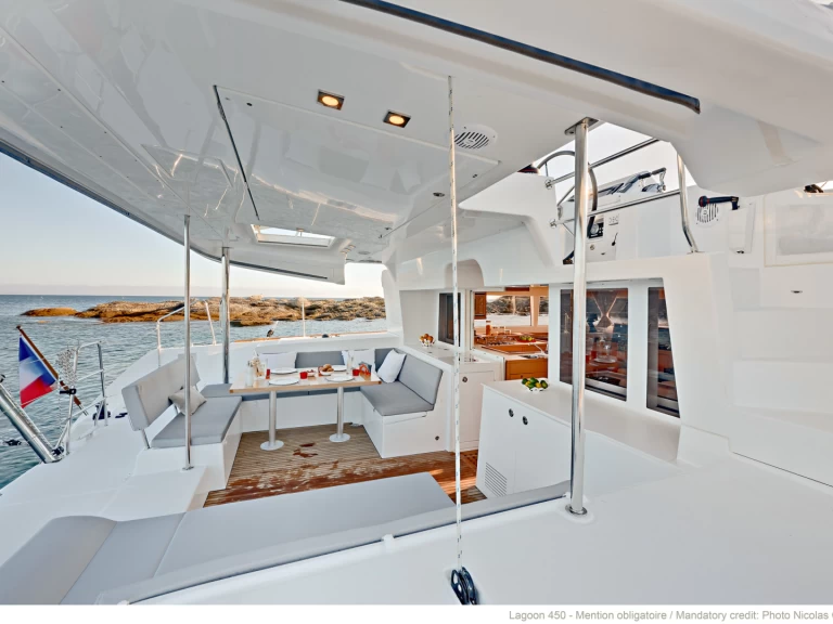 Boot mieten Grand Cayman günstig Lagoon 450