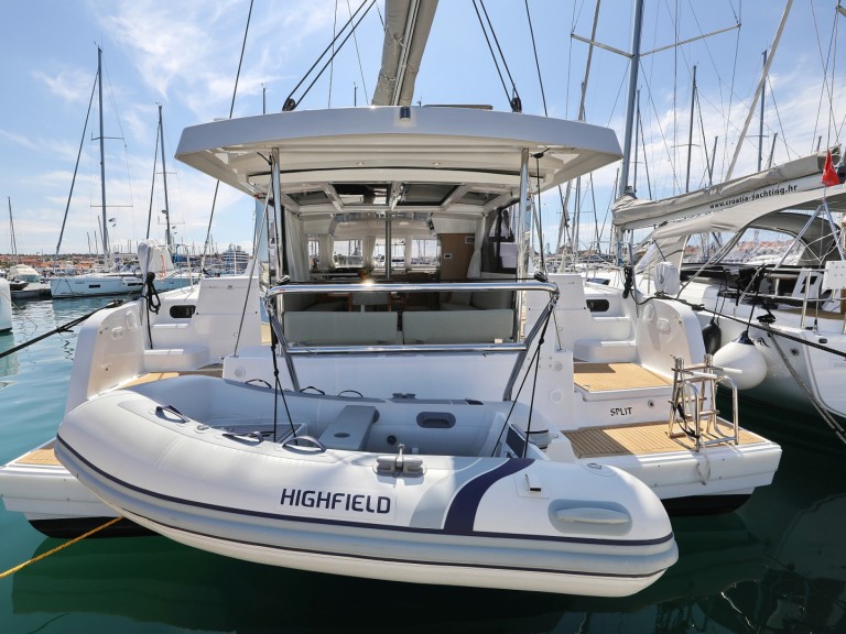 Katamaran mit oder ohne Skipper Bali Catamarans mieten in Seget Donji