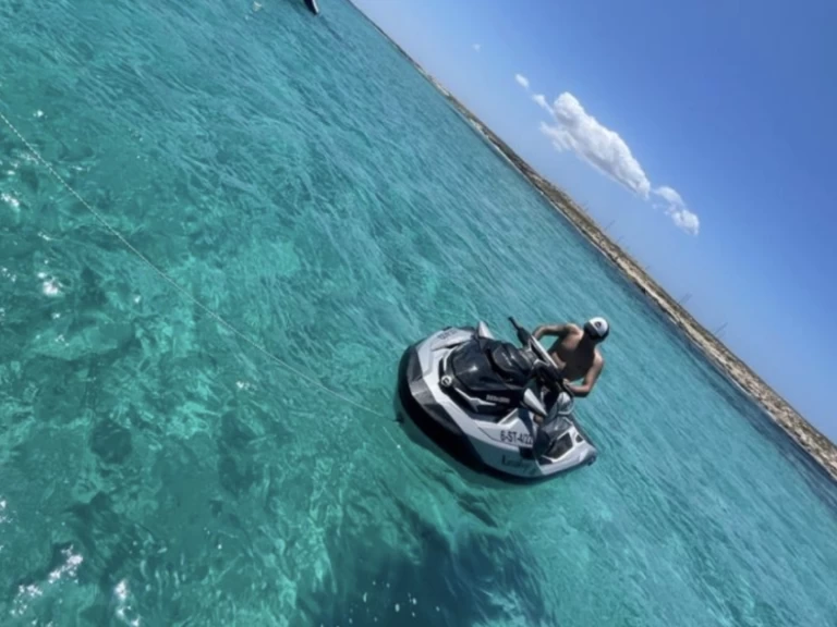 Jetski mit oder ohne Skipper Sea-Doo mieten in Ibiza Town