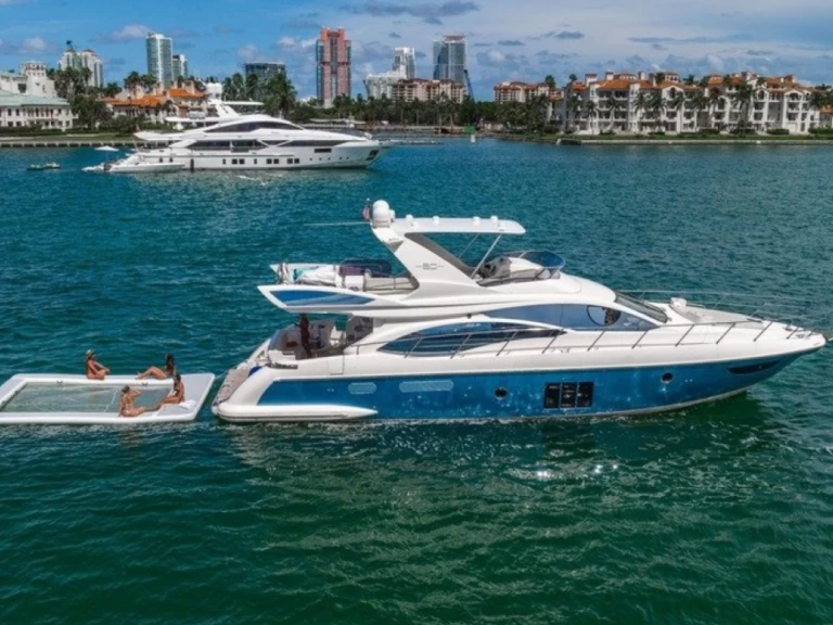 Boot mieten Miami Beach günstig Azimut 60 Fly