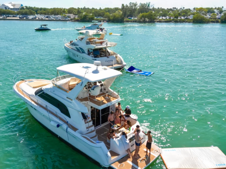 Motorboot mieten in Miami zum besten Preis