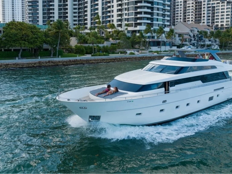 YachtCharter in Miami Beach - San Lorenzo San Lorenzo 97' auf SamBoat