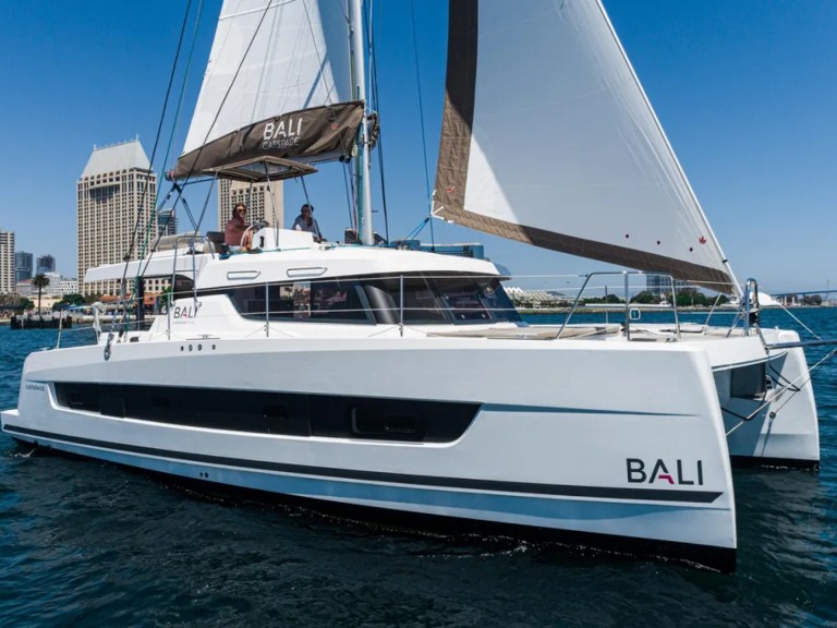 Boot mieten Harbor Island günstig Bali 4.4
