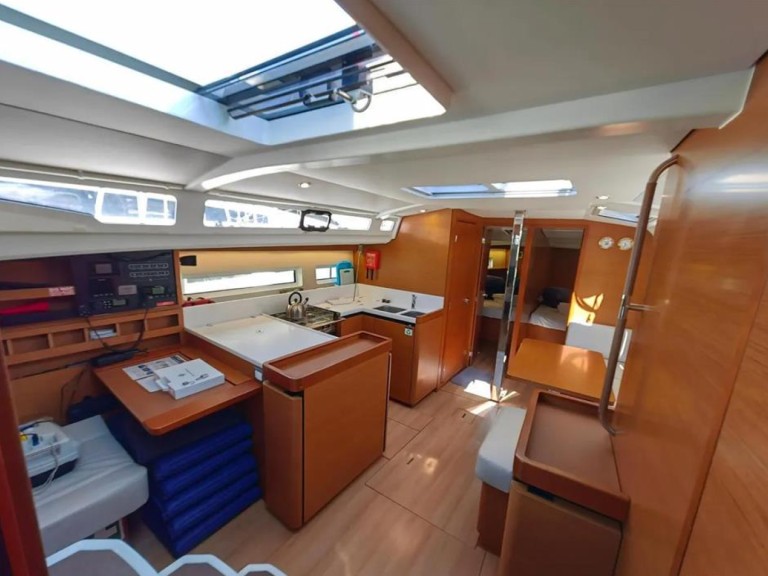 Vermietung Segelboot Jeanneau mit Führerschein