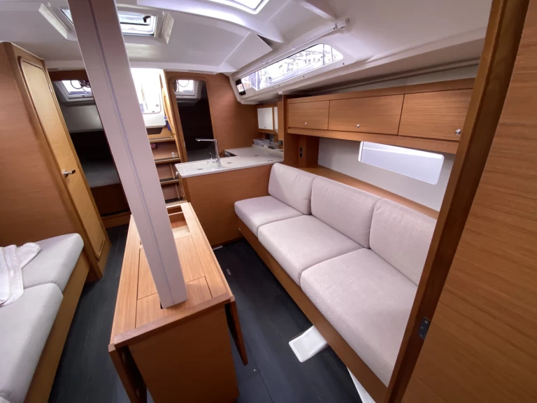 Segelboot mit oder ohne Skipper Dufour mieten in Ajaccio