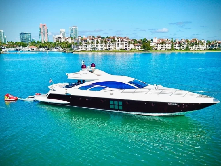 YachtCharter in Miami Beach - Azimut 86’ azimut S 2 auf SamBoat