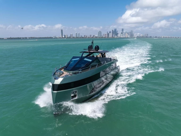 Yacht mit oder ohne Skipper WALLY YACHTS mieten in Miami Beach
