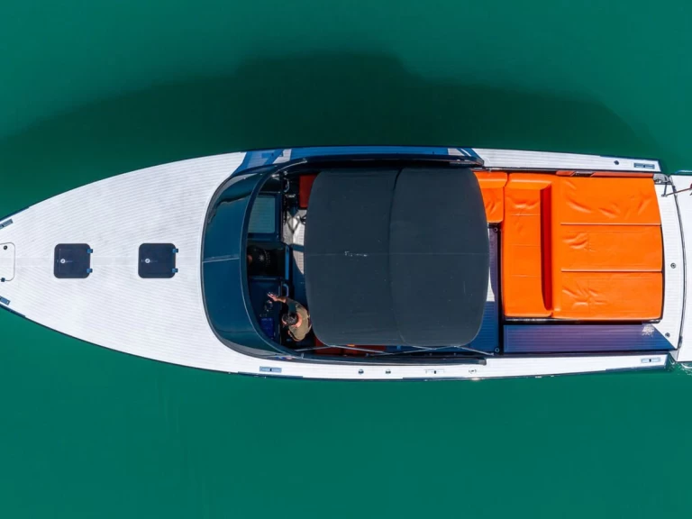 Ein VanDutch VanDutch 40 mieten in Miami