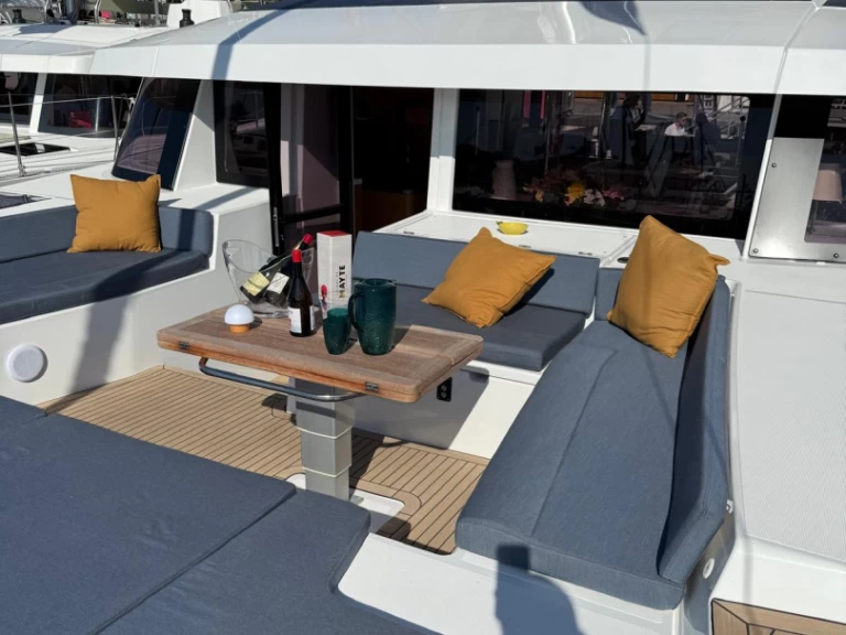 Ein Bali Bali 5.2 6-cab mieten in Furnari