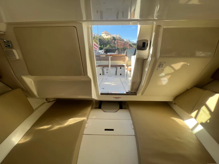 Motorboot mieten in El Toro zum besten Preis