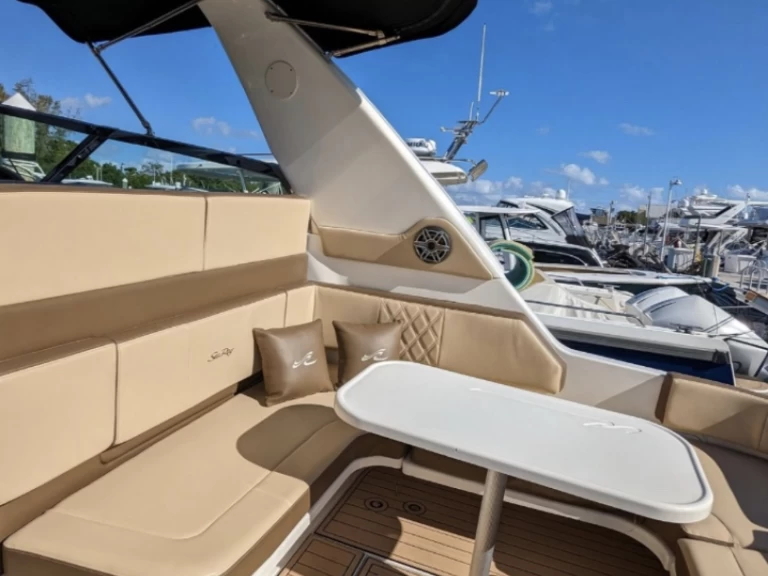 YachtCharter in Key Biscayne - Sea Ray Sea Ray 400 Sundancer auf SamBoat